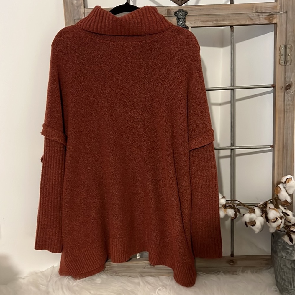 NWOT Simply Vera Tunic Style Cowl Neck - Picture 6 of 6